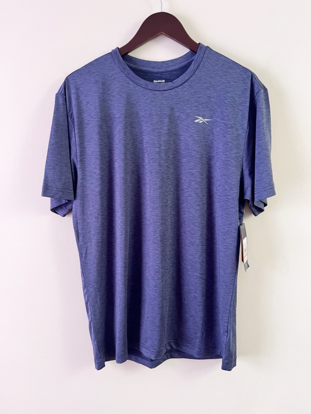 Reebok Men’s Nightshadow Blue Heather Short Sleeve Tee Athletic Size Medium NEW